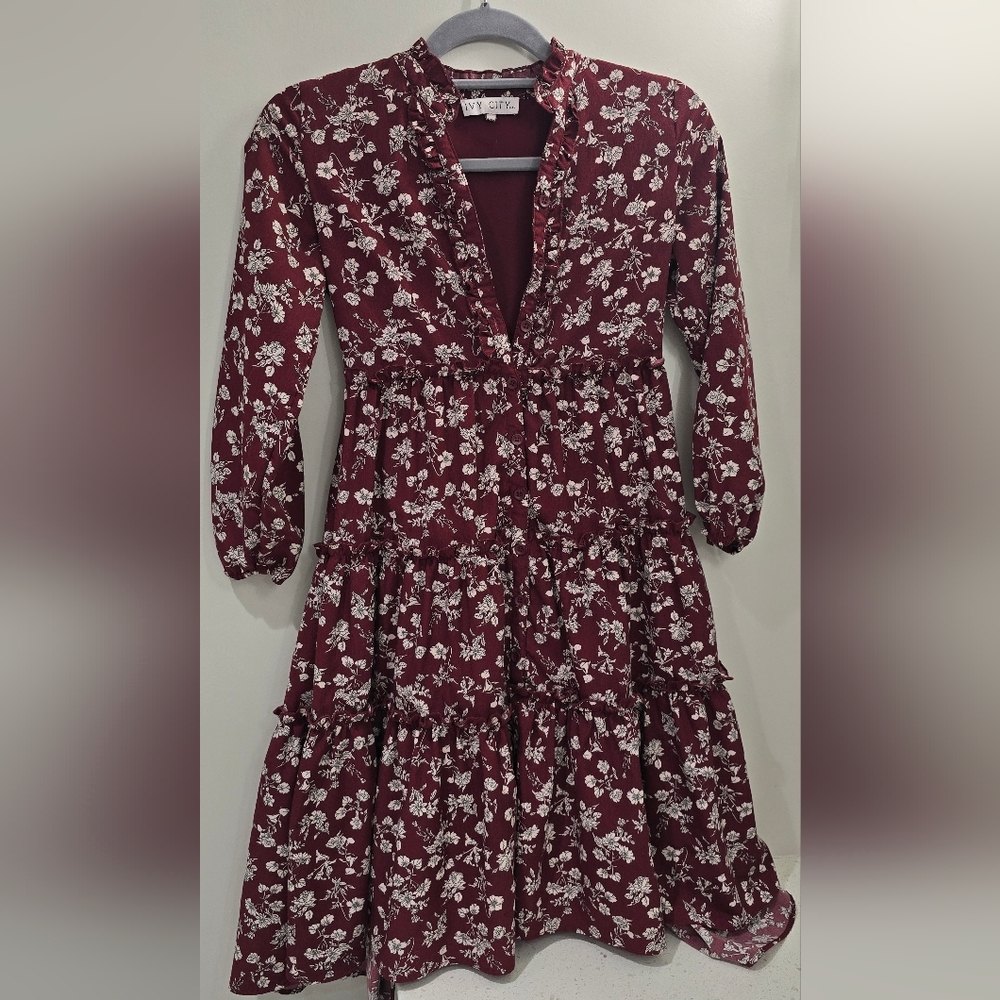 IVY CITY Girls 9/10 Dress. VERY Well Made. Perfect Condition. Worn Once.